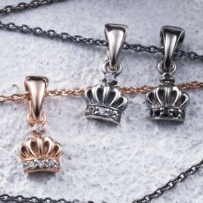 ≪FatimaDesign/ファティマデザイン≫クラウン・チャームペンダント (チェーン付)