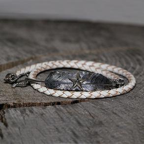 《buff/バフ》千年フェザー(L1)スター付きレザー二重巻きブレス [ZL0006]