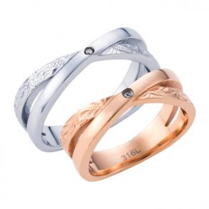 ≪white clover/ホワイトクローバー≫サージカルステンレス キュービックジルコニア ハワイアンジュエリー ハワイアン クロス ペアリング ゴールド&シルバー R014RGO&ST